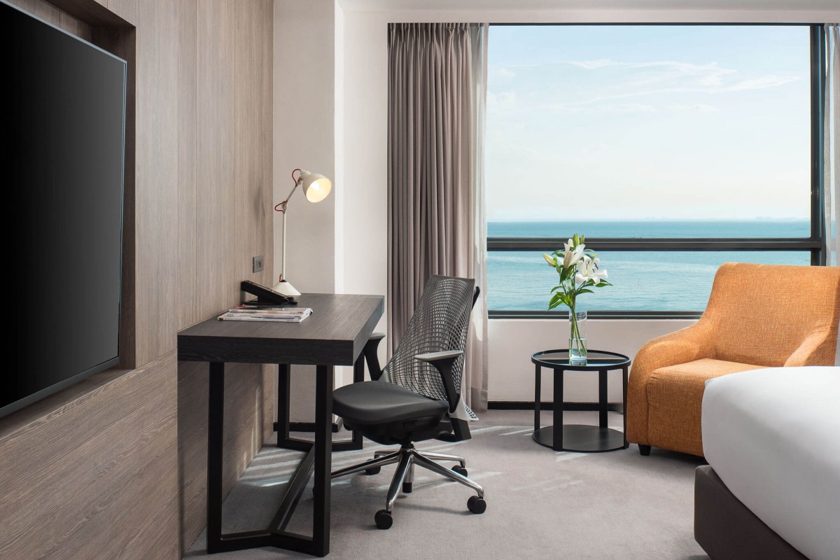 deluxe-room-img-03